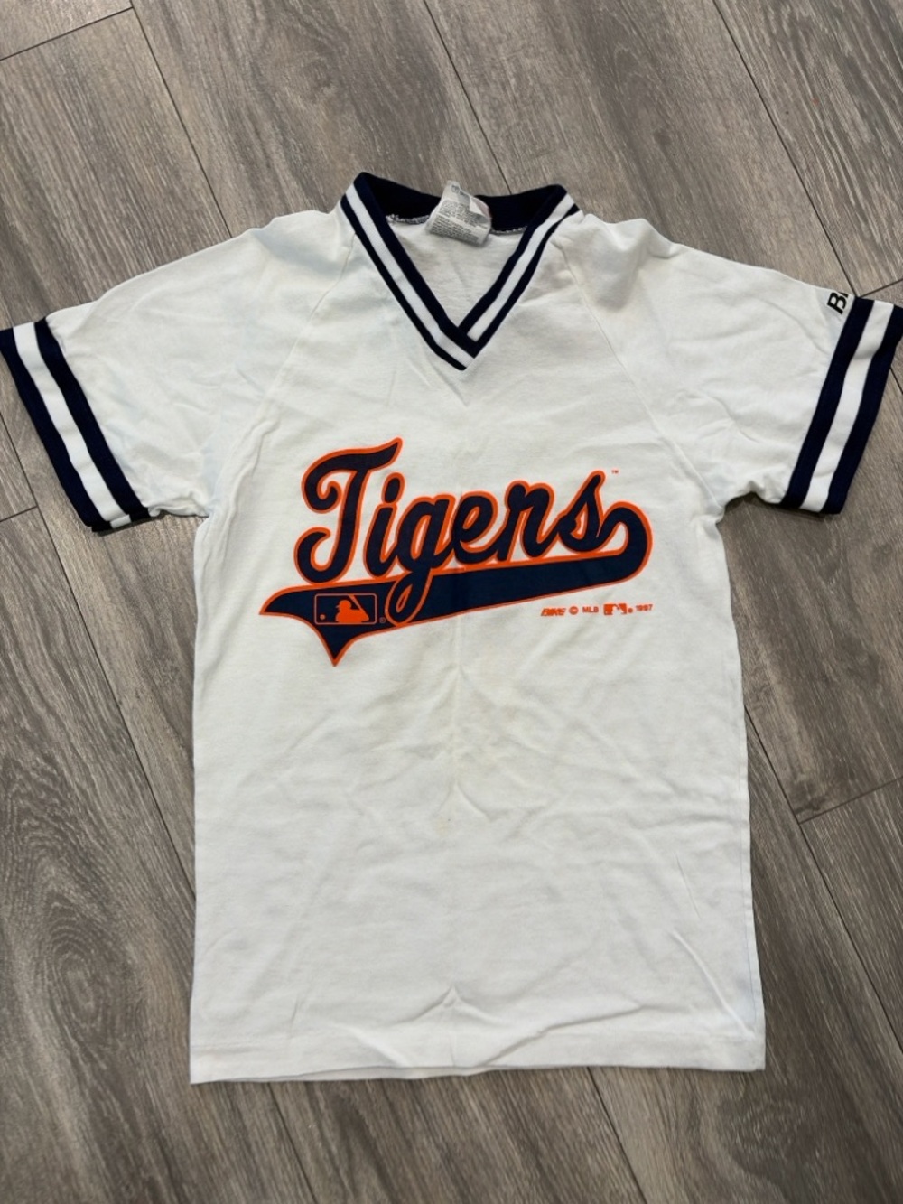 Detroit Tigers White womens Baseball Jersey Tee